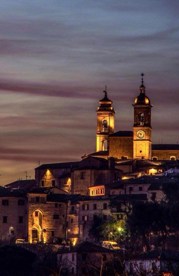Bed and Breakfast La Trave Montecosaro  Экстерьер фото